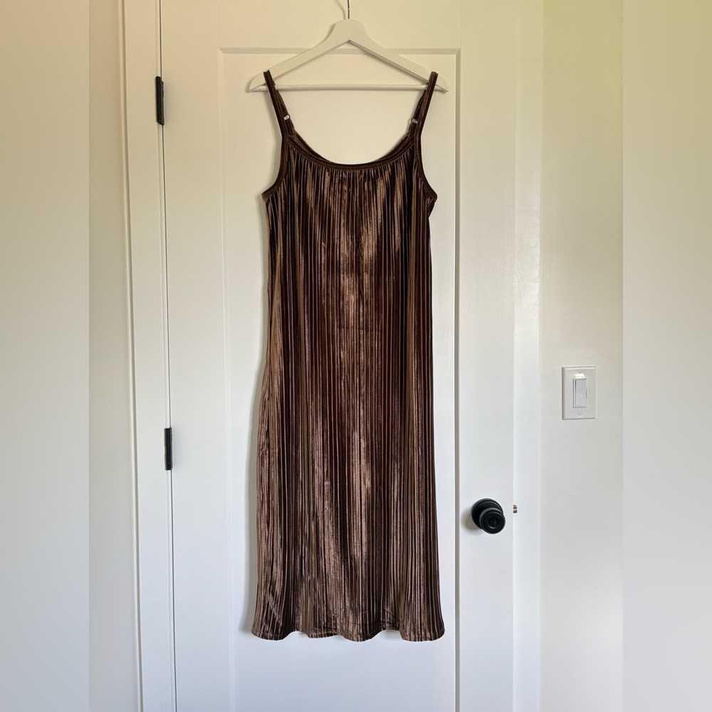 AE velvet midi dress